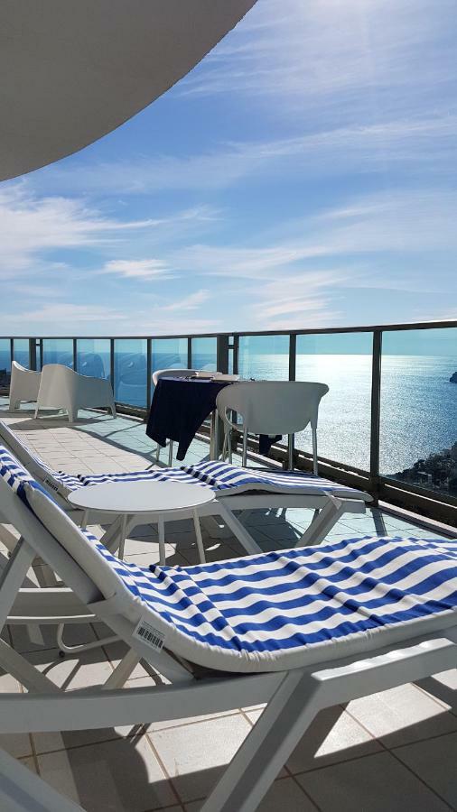 Luxury Apartment On The 40Th Floor With Amazing Views Benidorm Dış mekan fotoğraf